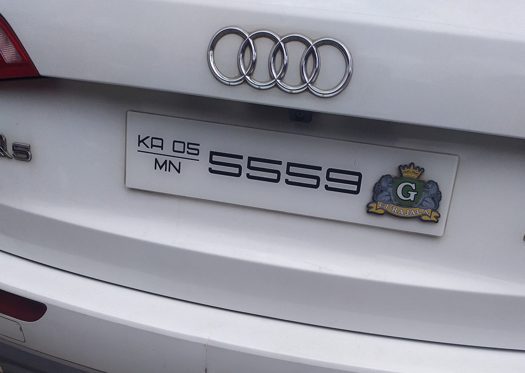 passion-for-fancy-number-plates-continues-in-bangalore-the-softcopy